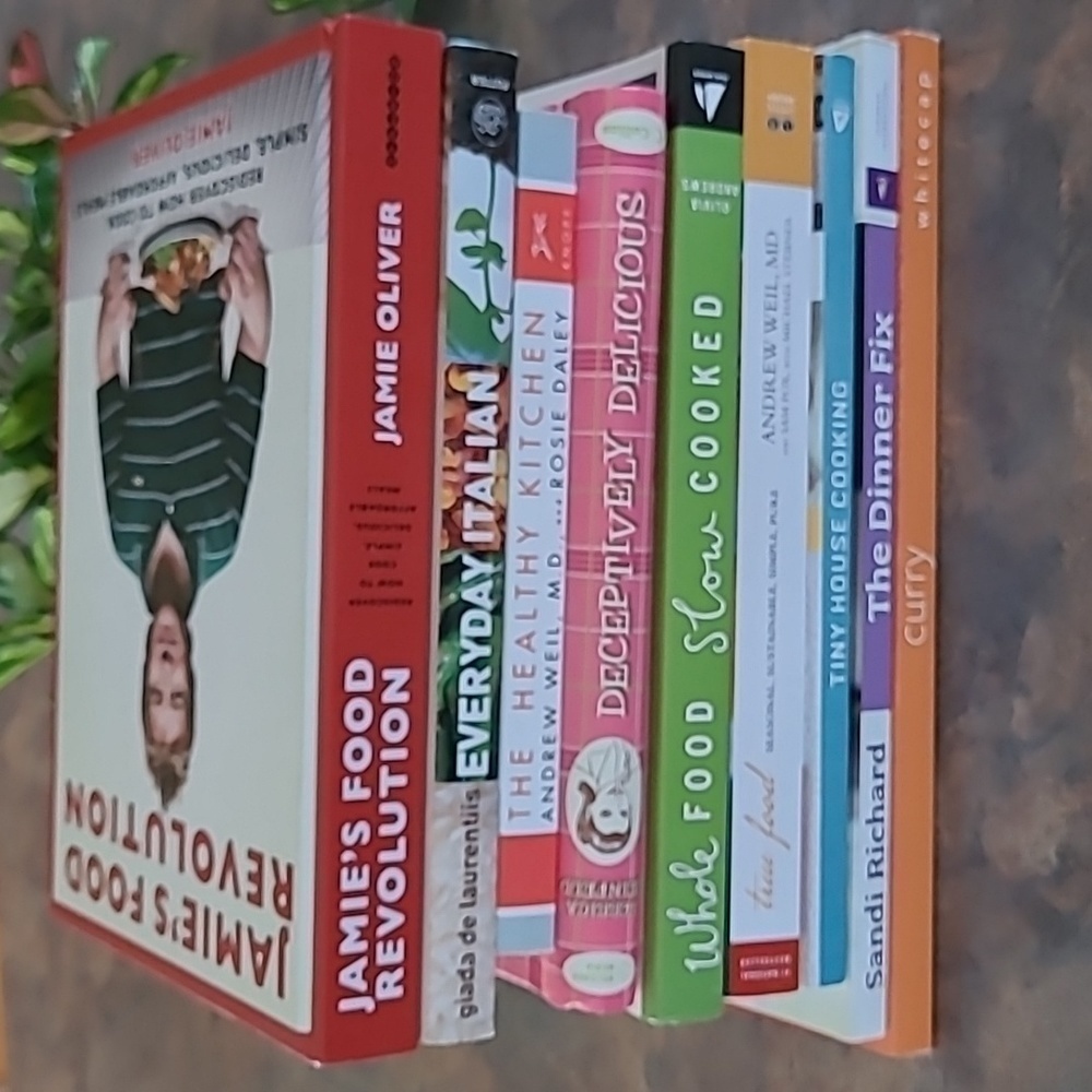 COOKBOOKS Various Authors,Various Cuisine,Various Recipe Categories,Bundle of 9